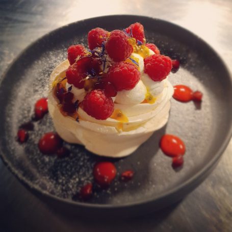 Pavlova aux framboises